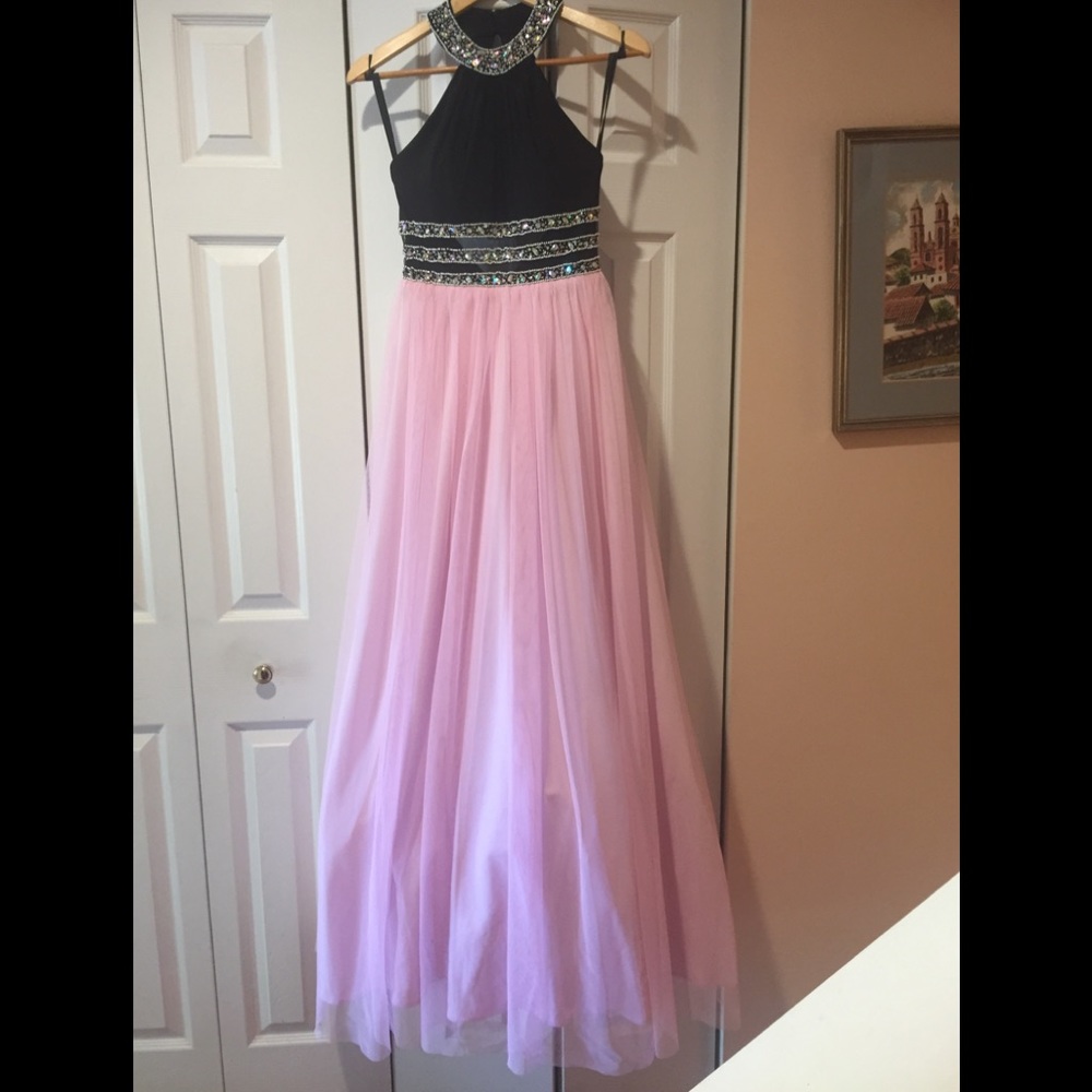 Stunning~Prom~Ball Gown~by Blondie Nites